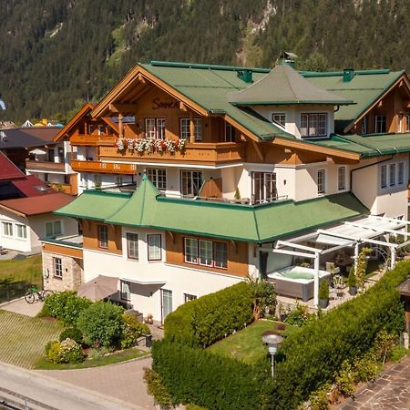 Apparthotel Sonnenhof Mayrhofen Ngoại thất bức ảnh