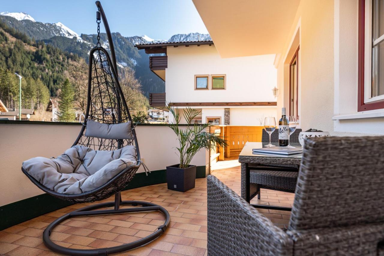 Apparthotel Sonnenhof Mayrhofen Ngoại thất bức ảnh