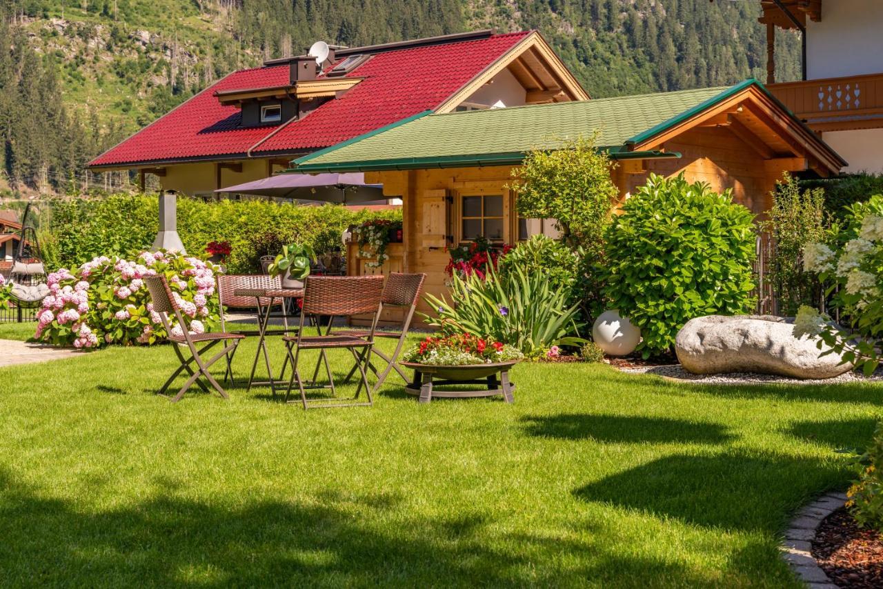 Apparthotel Sonnenhof Mayrhofen Ngoại thất bức ảnh