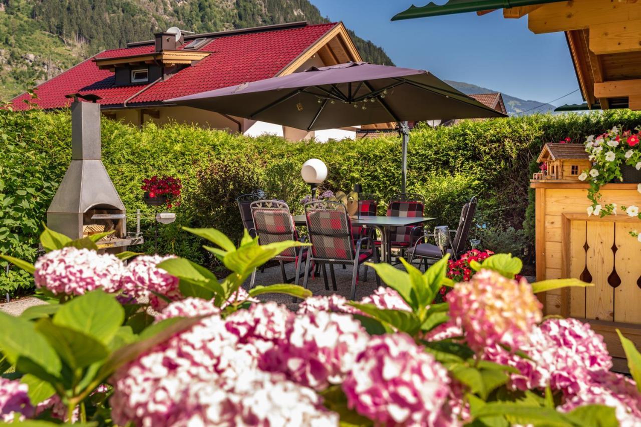 Apparthotel Sonnenhof Mayrhofen Ngoại thất bức ảnh