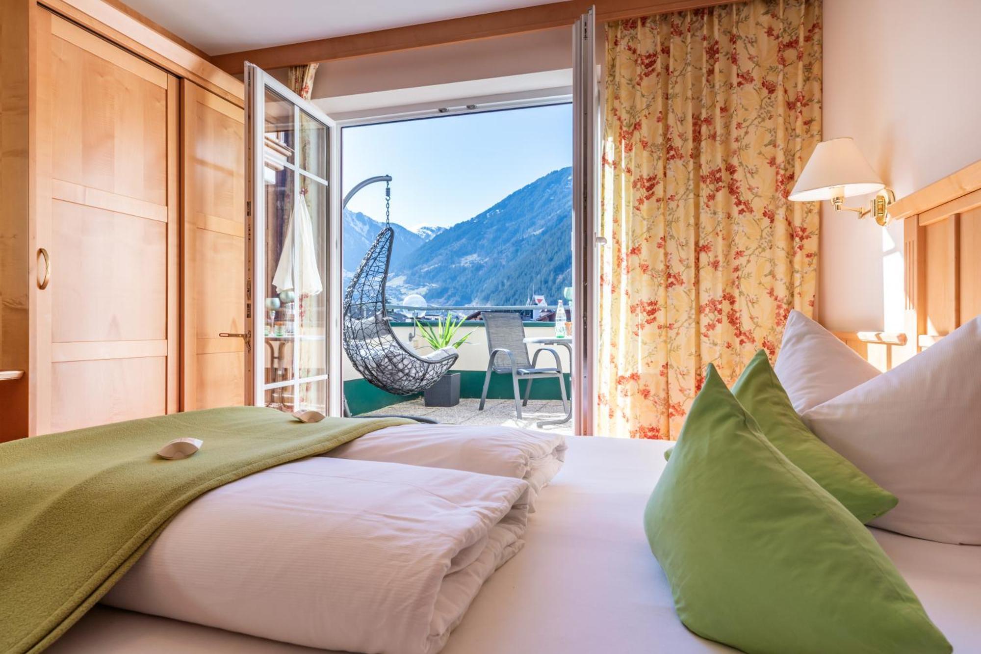 Apparthotel Sonnenhof Mayrhofen Ngoại thất bức ảnh